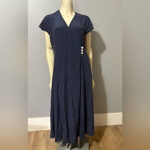 The J.Peterman Company Women’s 100% Silk Blue Cream Polka Dot Wrap Dress Sz 14